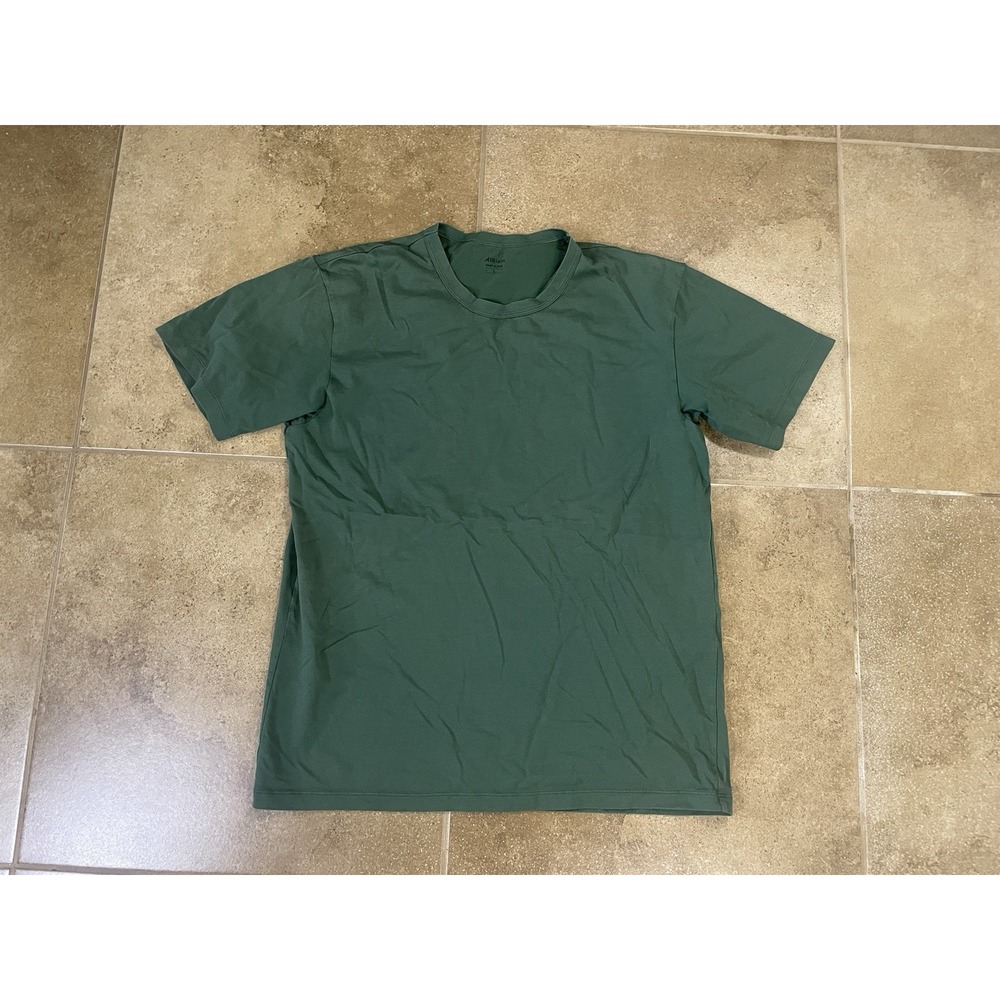 Uniqlo AlRism Short Sleeve T-shirt Mens Size M Medium Green Crew Neck
